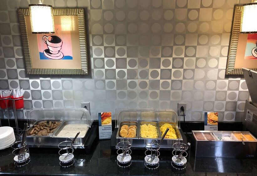 酒店 Best Western Plus Goodman Inn & Suites