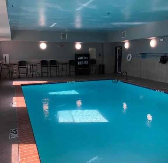 酒店 Best Western Plus Goodman Inn & Suites