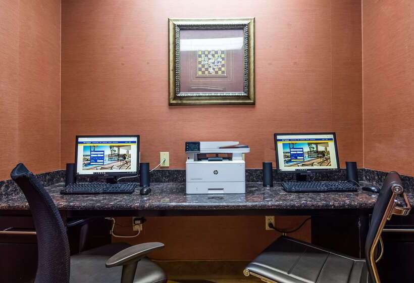 هتل Best Western Plus Jfk Inn & Suites