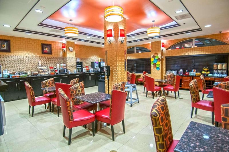 هتل Best Western Plus Jfk Inn & Suites