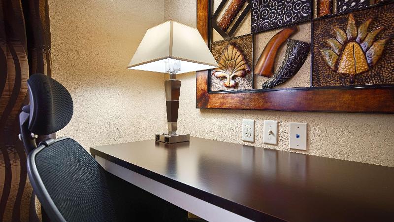 هتل Best Western Plus Jfk Inn & Suites