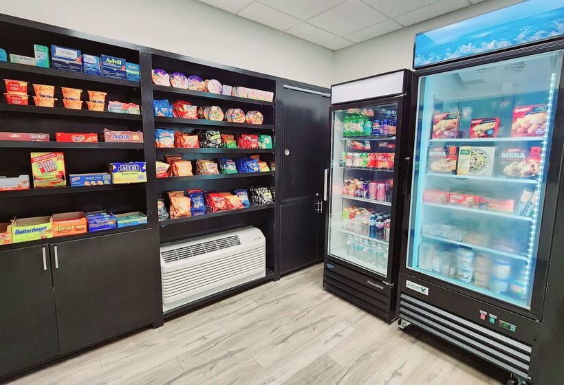 هتل Best Western Plus Jfk Inn & Suites