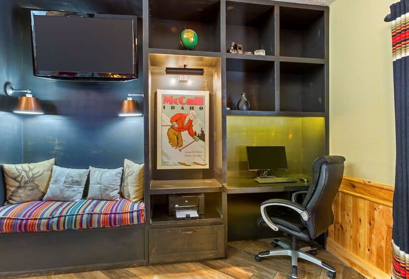 호텔 Best Western Plus Mccall Lodge And Suites