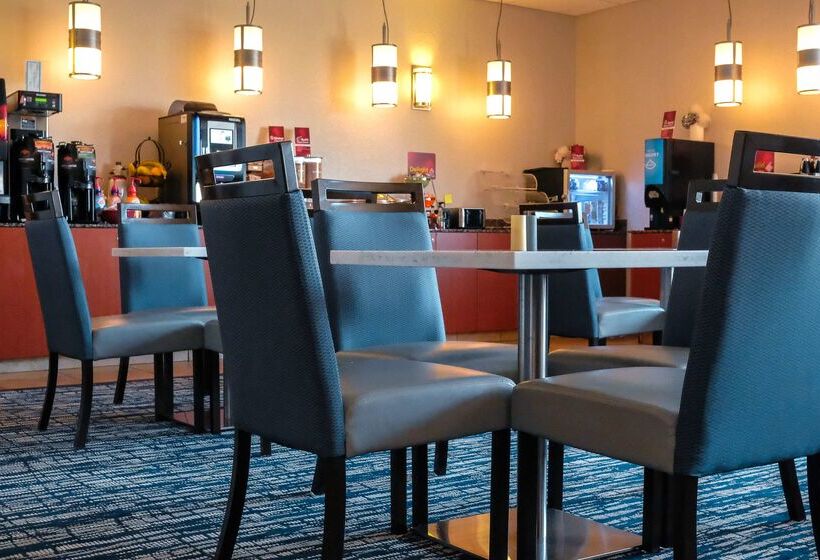 호텔 Best Western Plus Mid Nebraska Inn & Suites