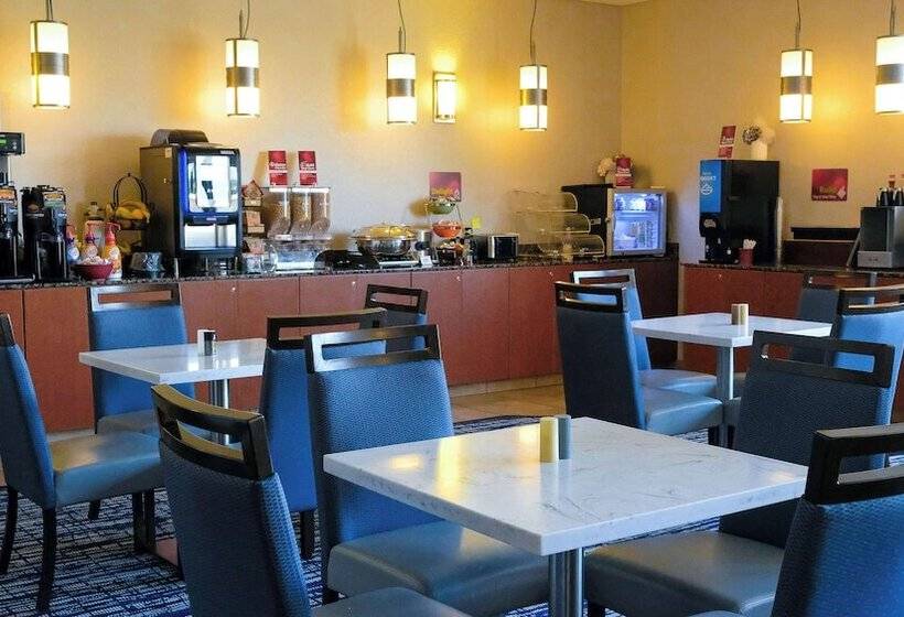 호텔 Best Western Plus Mid Nebraska Inn & Suites