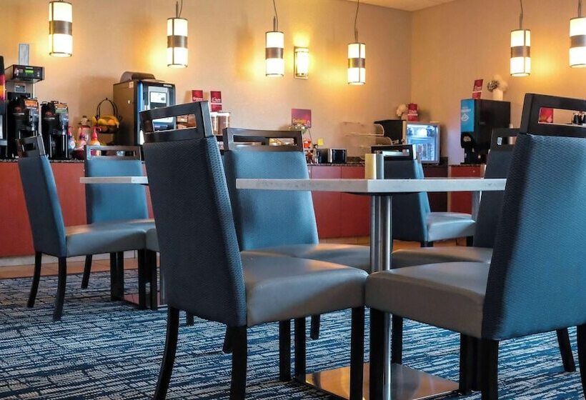 בית מלון כפרי Best Western Plus Mid Nebraska Inn & Suites