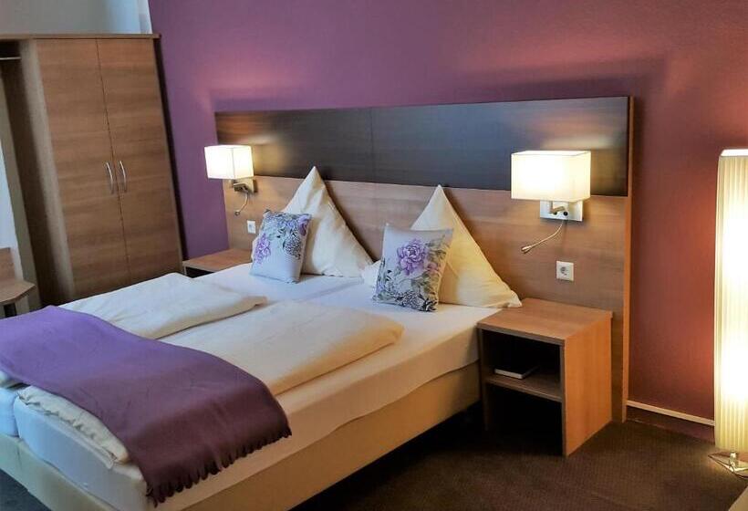 בית מלון כפרי Flora