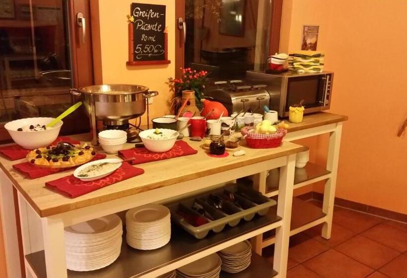 בית מלון כפרי Greifennest