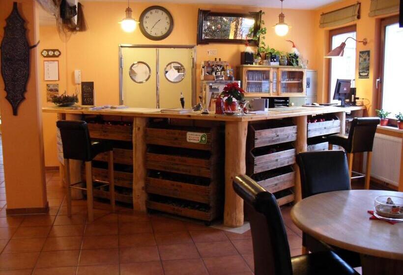 בית מלון כפרי Greifennest