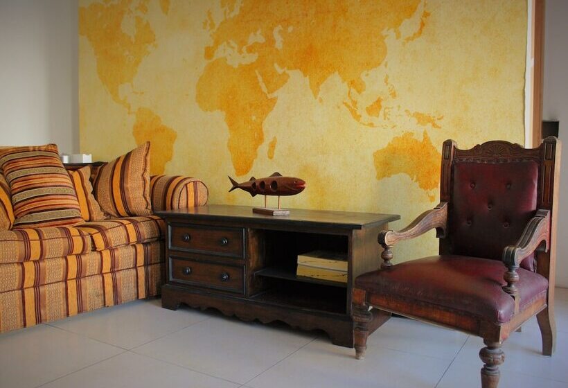 هتل Hostel Malti Budget