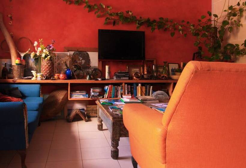 هتل Hostel Malti Budget