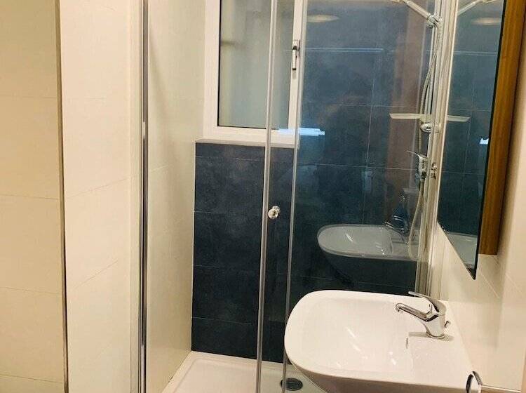 هتل Hostel Malti Budget