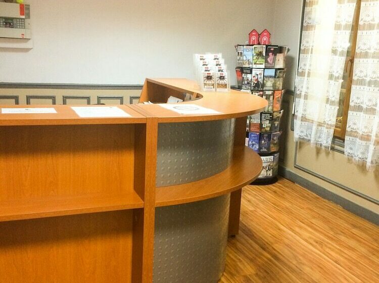 Отель Hôtel Ermitage