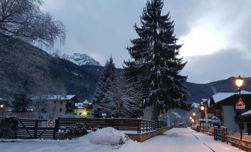 فندق La Felce Bed & Breakfast