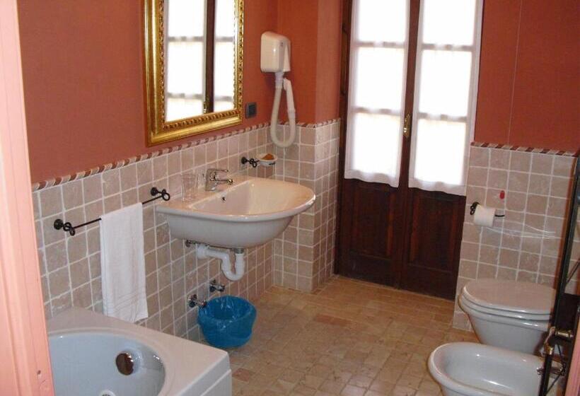 Отель Locanda Martelletti