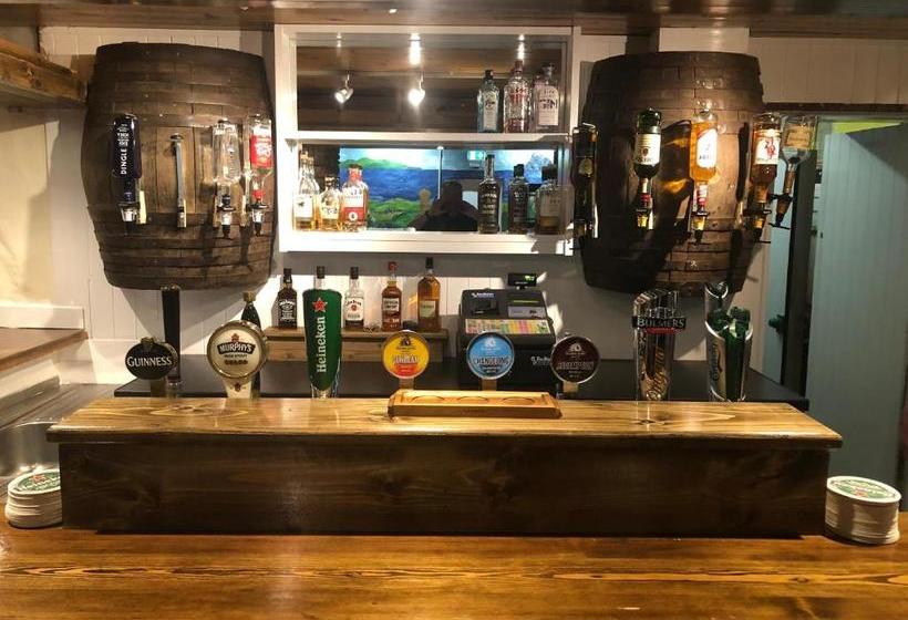 בית מלון כפרי Paddy S Palace Dingle Peninsula