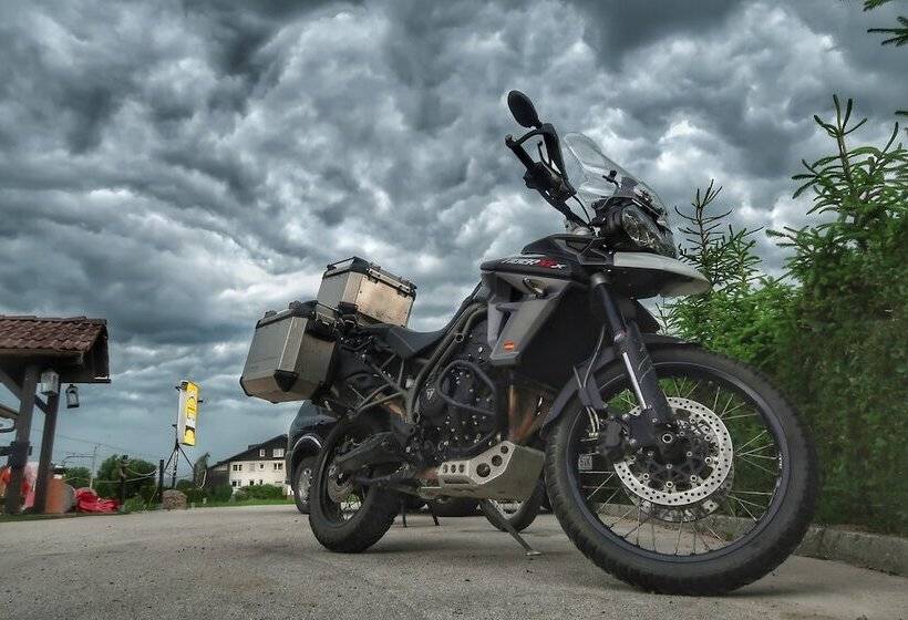 هتل Pri Ancki B&b Ljubljana Suburbs