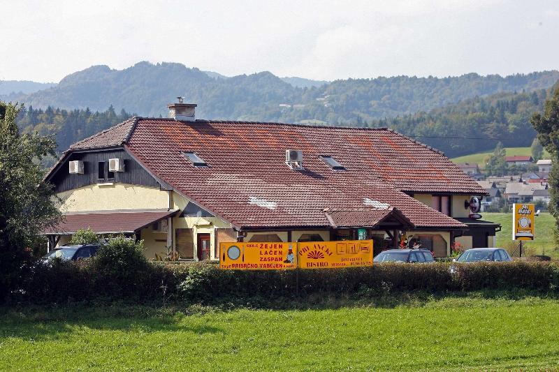 هتل Pri Ancki B&b Ljubljana Suburbs