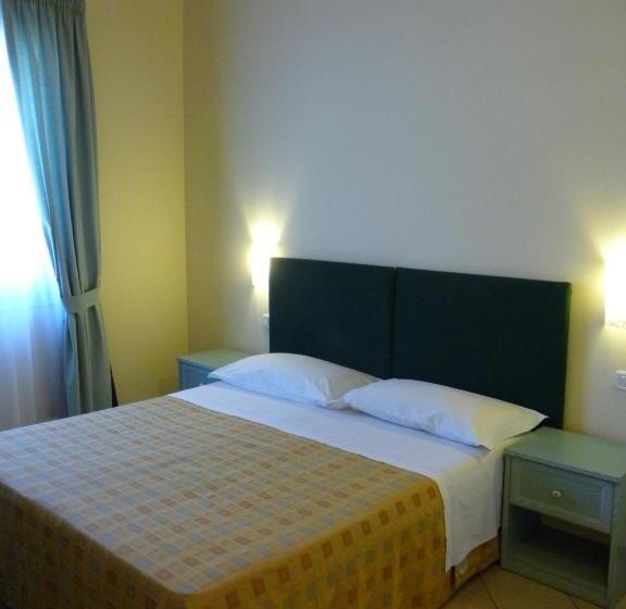 乡村酒店  Agriturismo Biologico Corte Aragonese