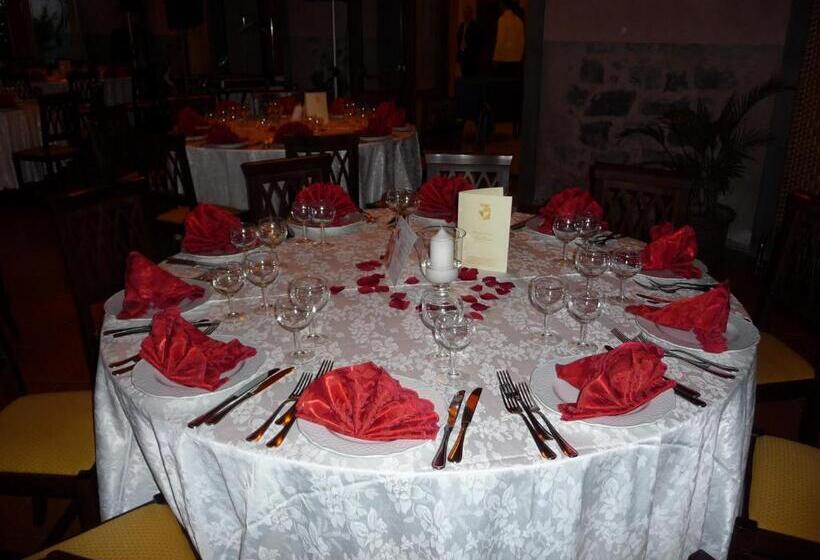 乡村酒店  Agriturismo Biologico Corte Aragonese