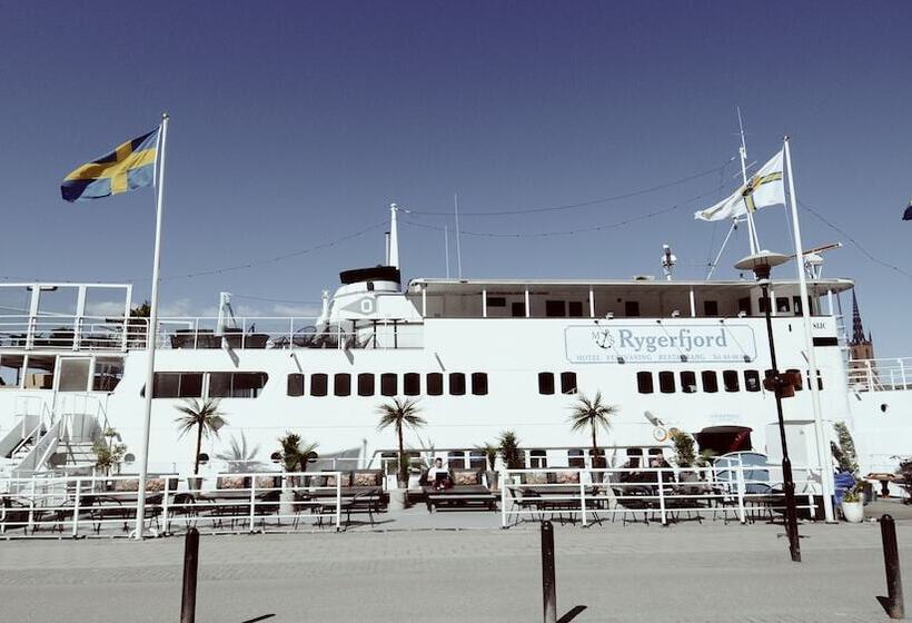 Rygerfjord Hotel & Hostel