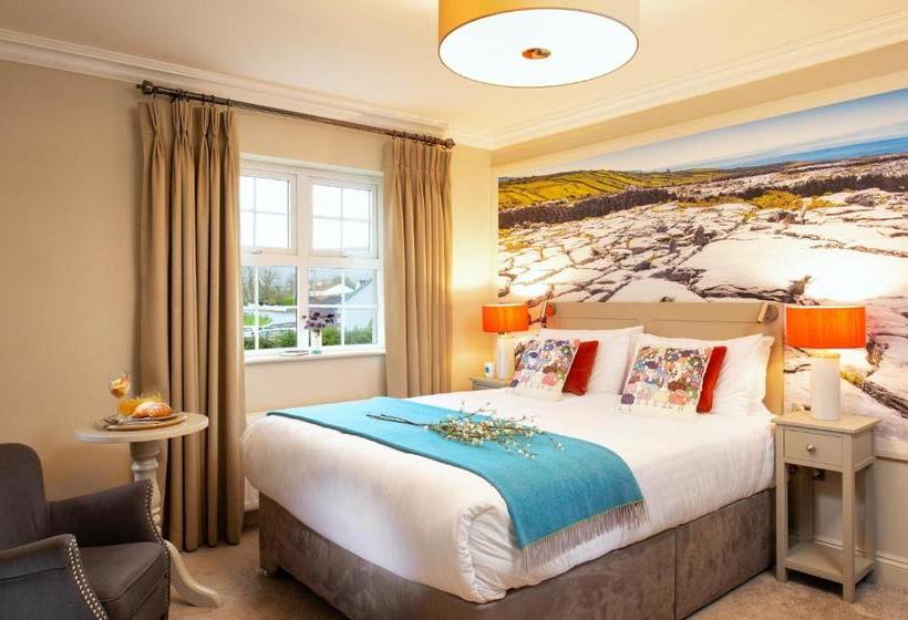 فندق The Wild Atlantic Lodge