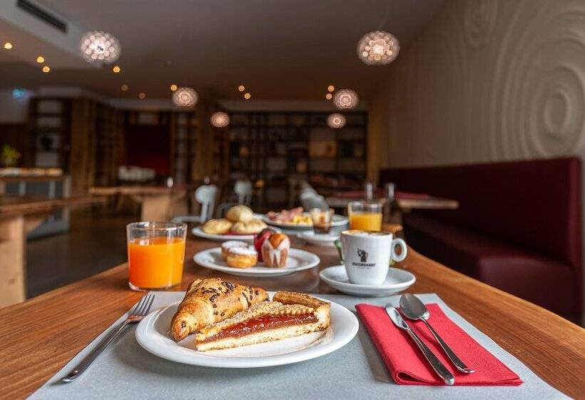 Unahotels Le Terrazze Treviso Hotel & Residence