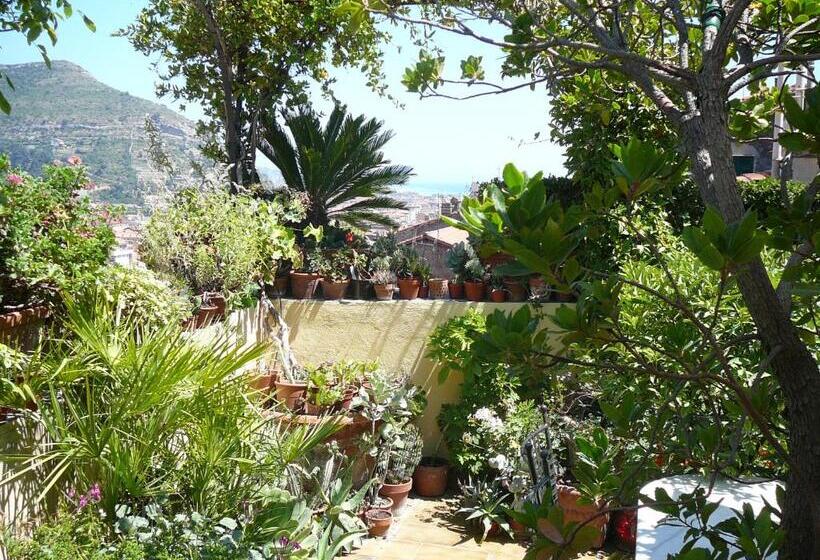 La Terrazza Dei Pelargoni B&b