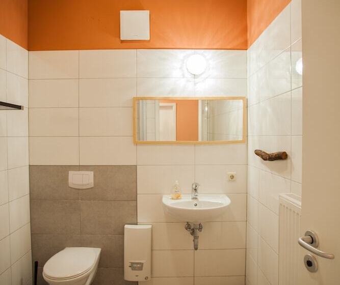 Labyrinth Hostel Weimar