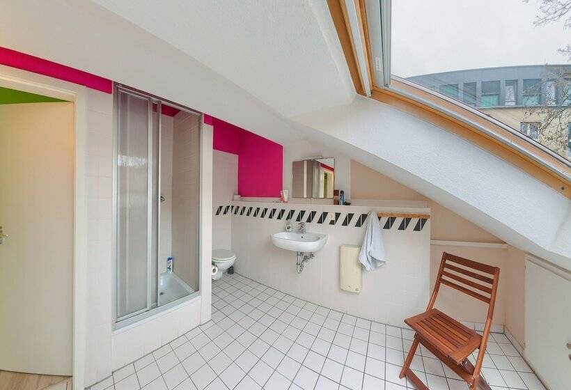 Labyrinth Hostel Weimar