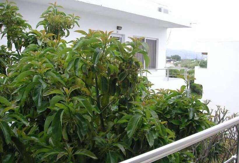 Haraki Memories Beach Studios