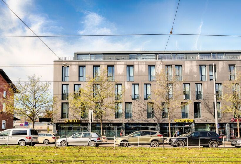 فندق على الطريق B&b Hotel München Moosach