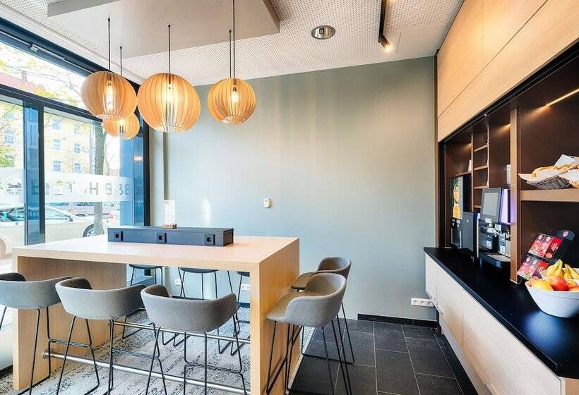 فندق على الطريق B&b Hotel München Moosach