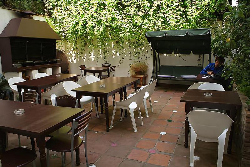Oasis Backpackers  Hostel Granada