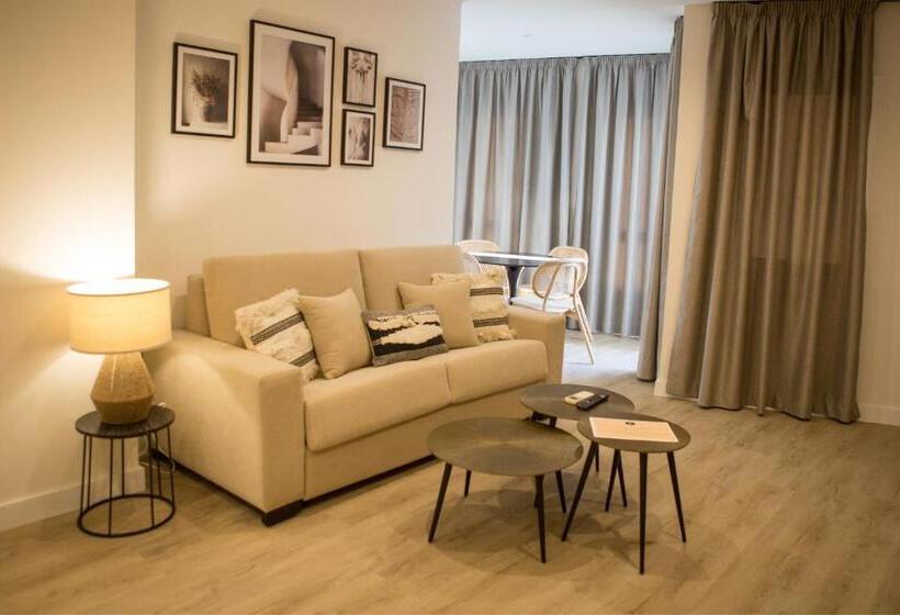 هاستل Apartamentos Málaga Premium   Calle San Telmo