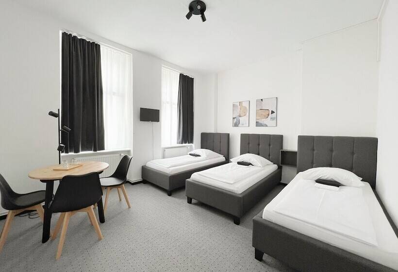 پانسیون Avalex