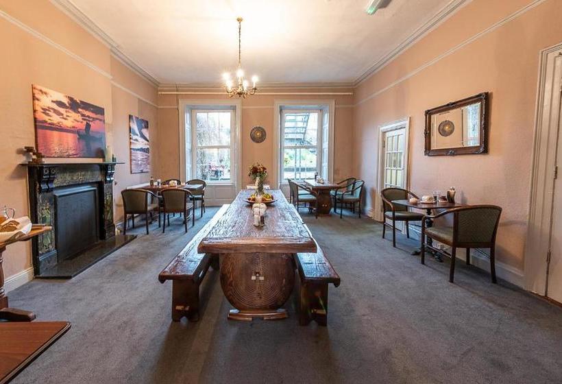 ペンション Portree