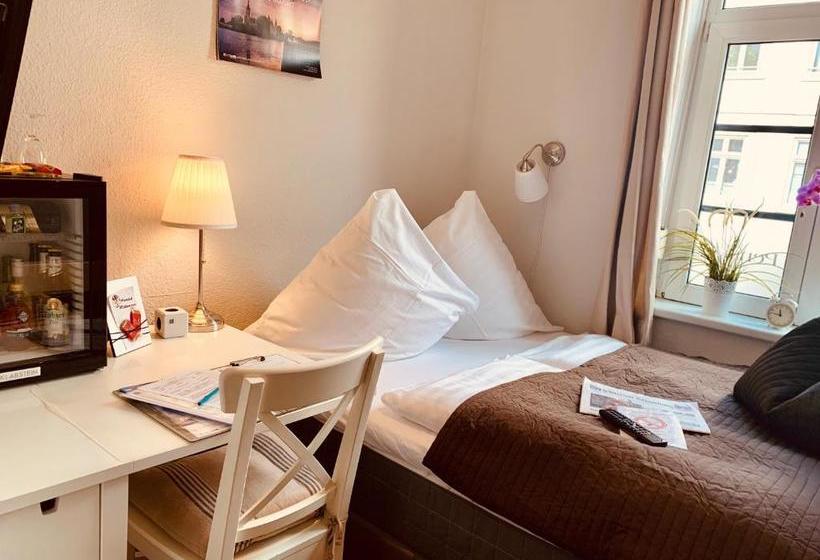 Pension Karina Schwerin