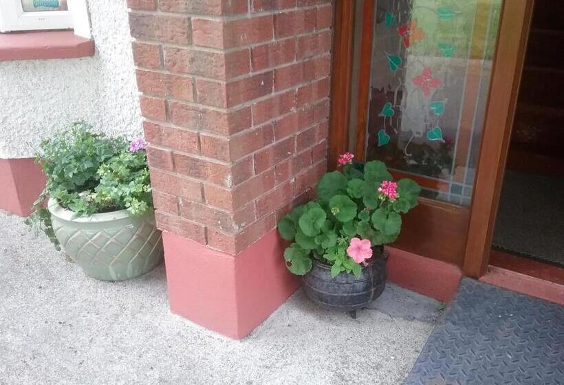 Rocksberry Bed & Breakfast