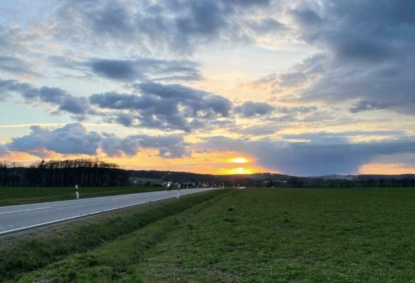 Общежитие Einkehr Zur Rennstrecke