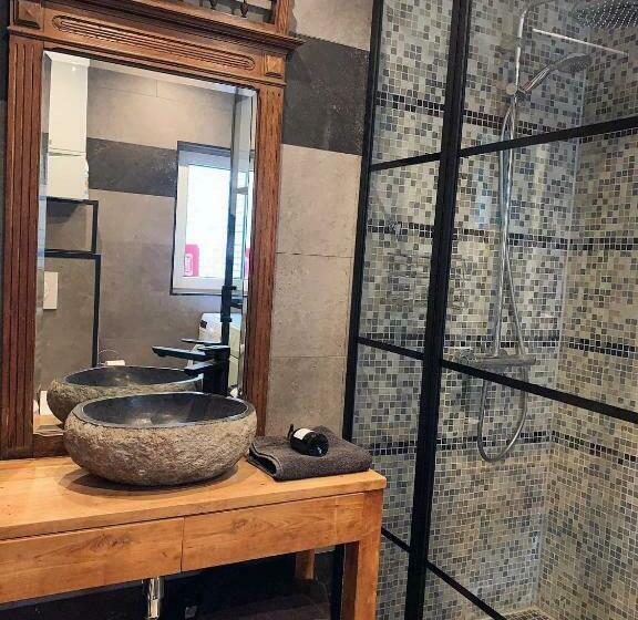 Bed and Breakfast B Chez Hamdi