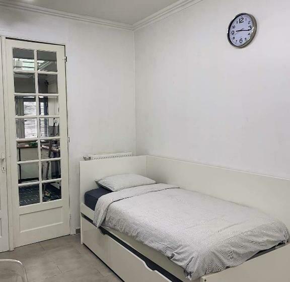 Bed and Breakfast B Chez Hamdi