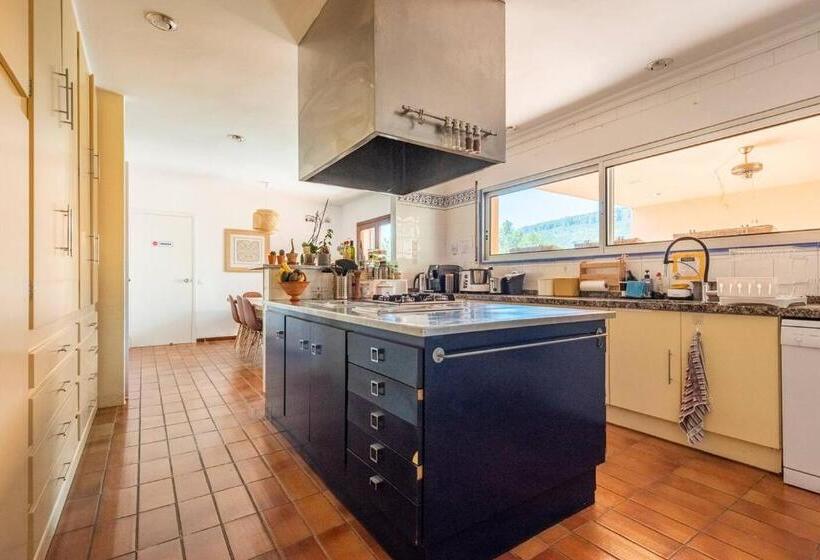 Bed and Breakfast Aldeamia, Forest, Mountain View, Beach At 8 Min