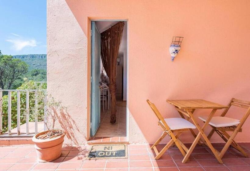 Bed and Breakfast Aldeamia, Forest, Mountain View, Beach At 8 Min