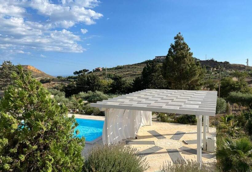 تختخواب و صبحانه Casa California