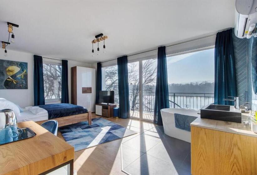 ベッドアンドブレックファースト Duna P Art Panzió