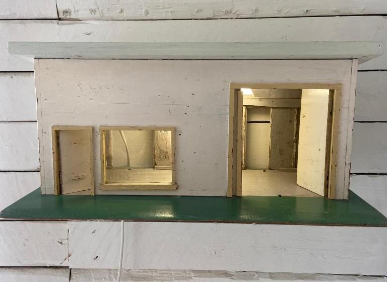 تختخواب و صبحانه Houseboat Bonnie