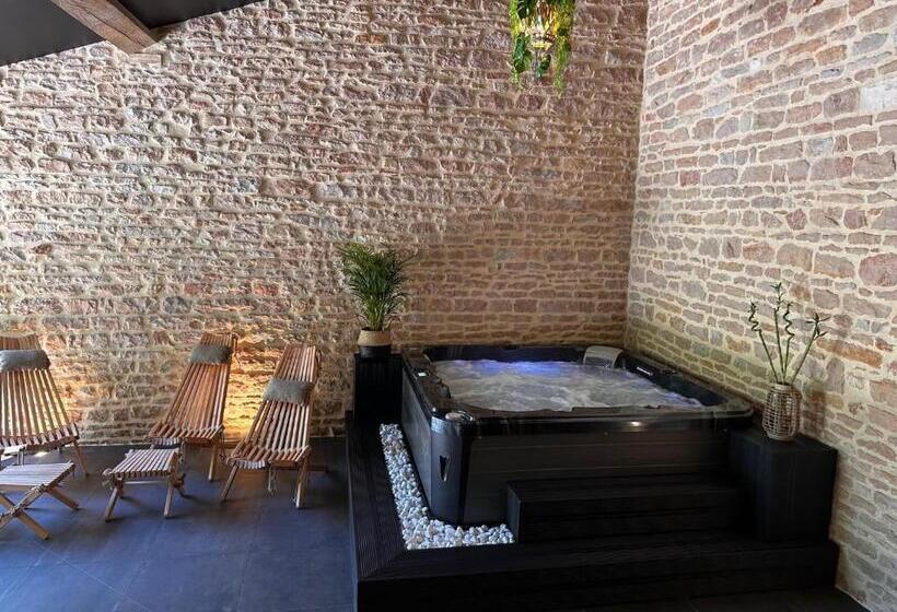 住宿加早餐  Le Carge D’arlay