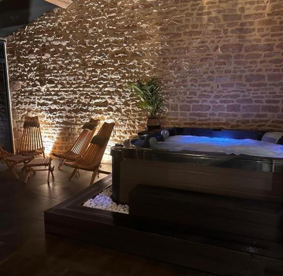 住宿加早餐  Le Carge D’arlay