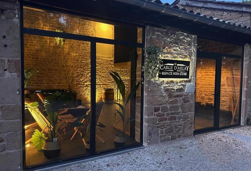 住宿加早餐  Le Carge D’arlay